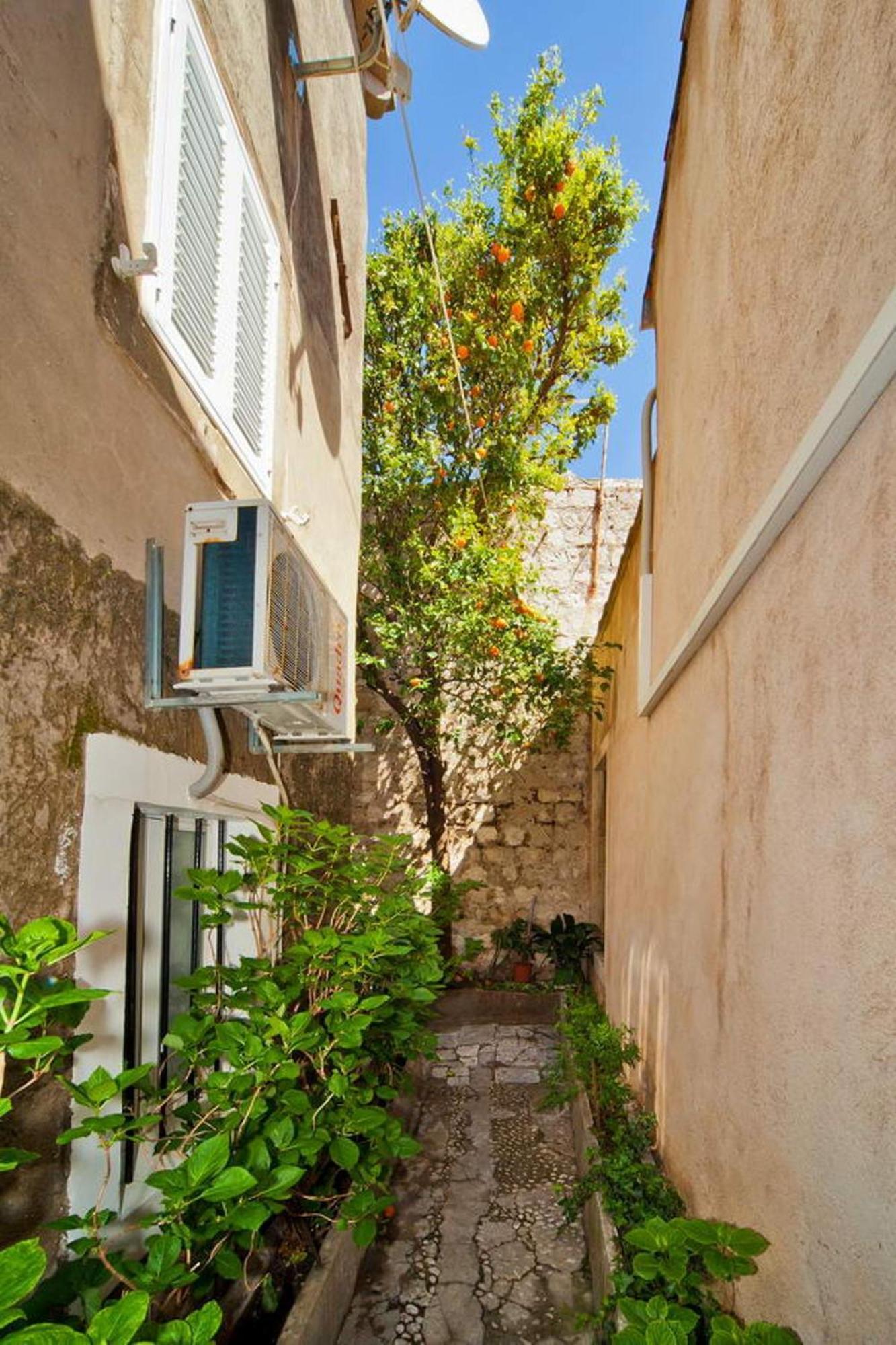 Antonio Apartman