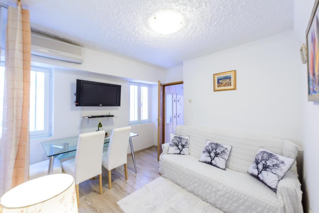 Antonio Apartment